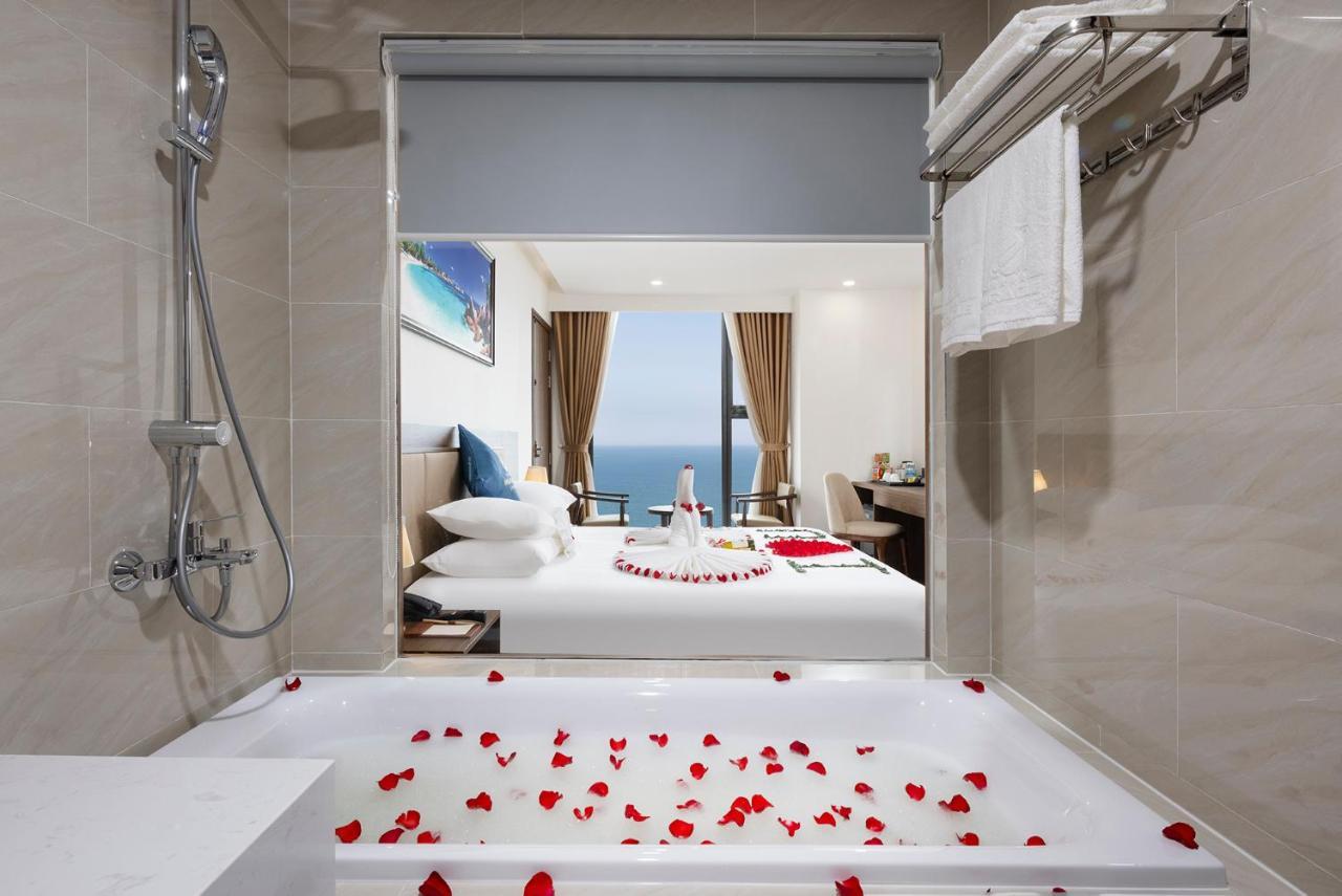 Miracle Luxury Nha Trang Hotel Ngoại thất bức ảnh