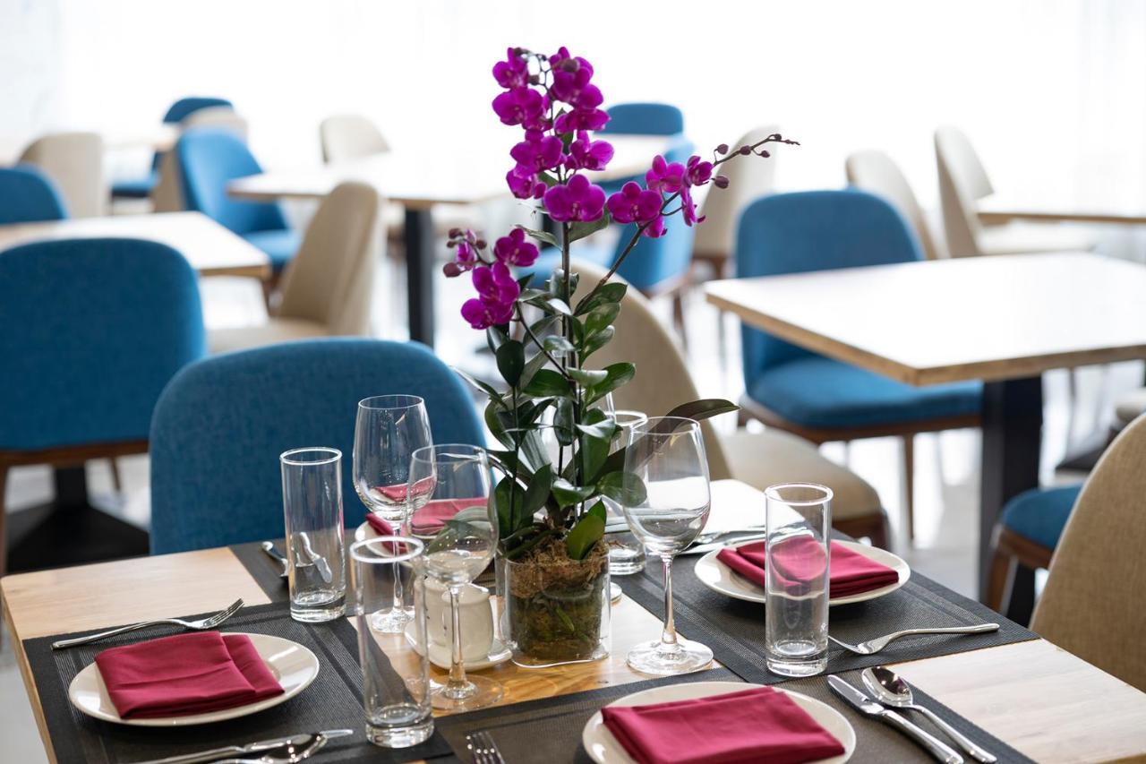 Miracle Luxury Nha Trang Hotel Ngoại thất bức ảnh