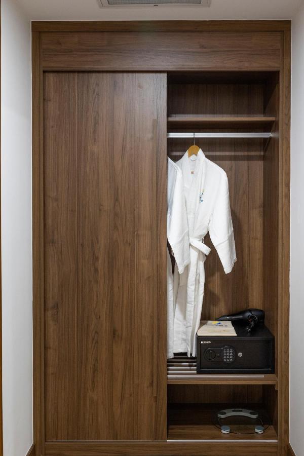 Miracle Luxury Nha Trang Hotel Ngoại thất bức ảnh