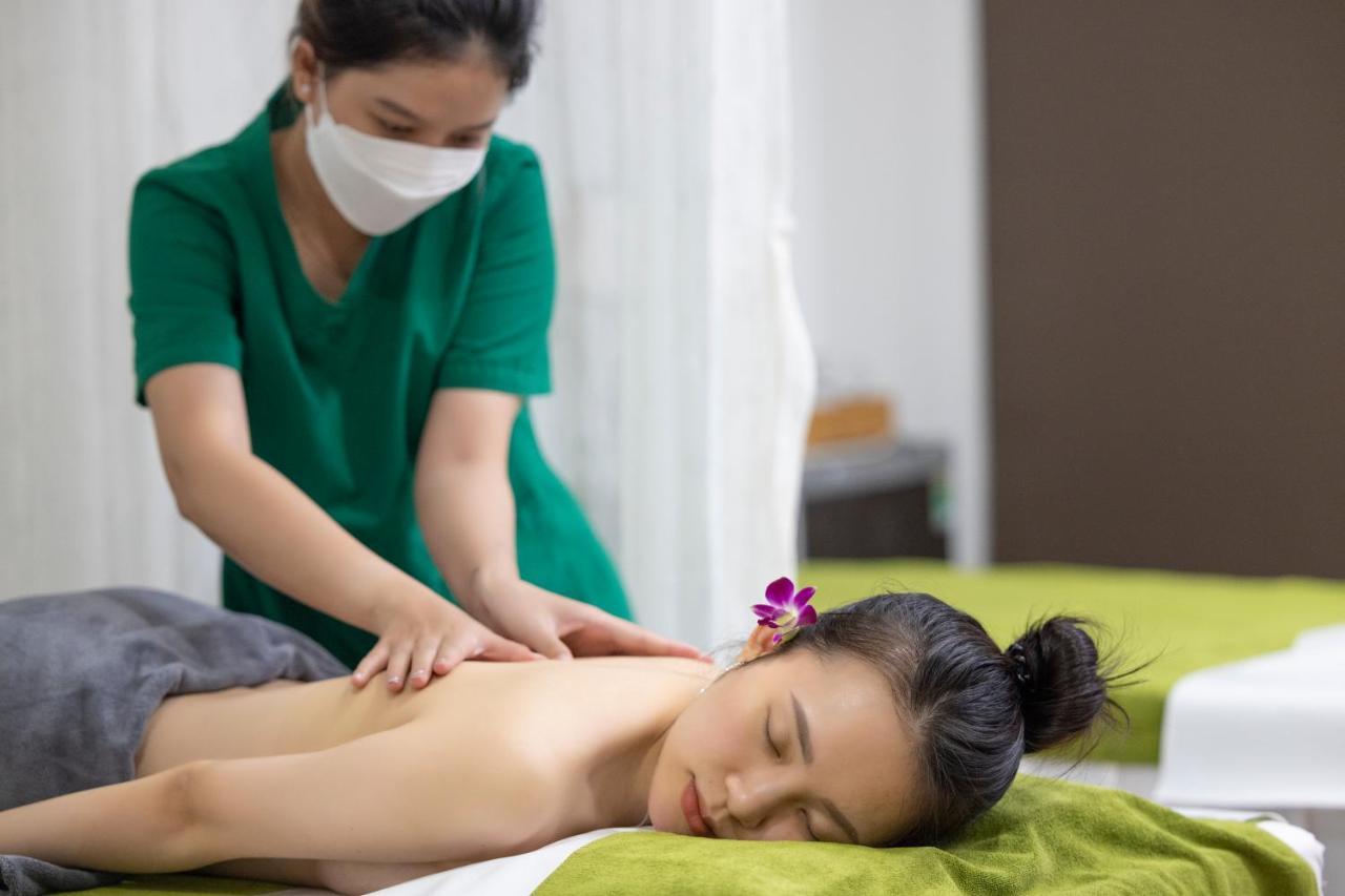 Miracle Luxury Nha Trang Hotel Ngoại thất bức ảnh