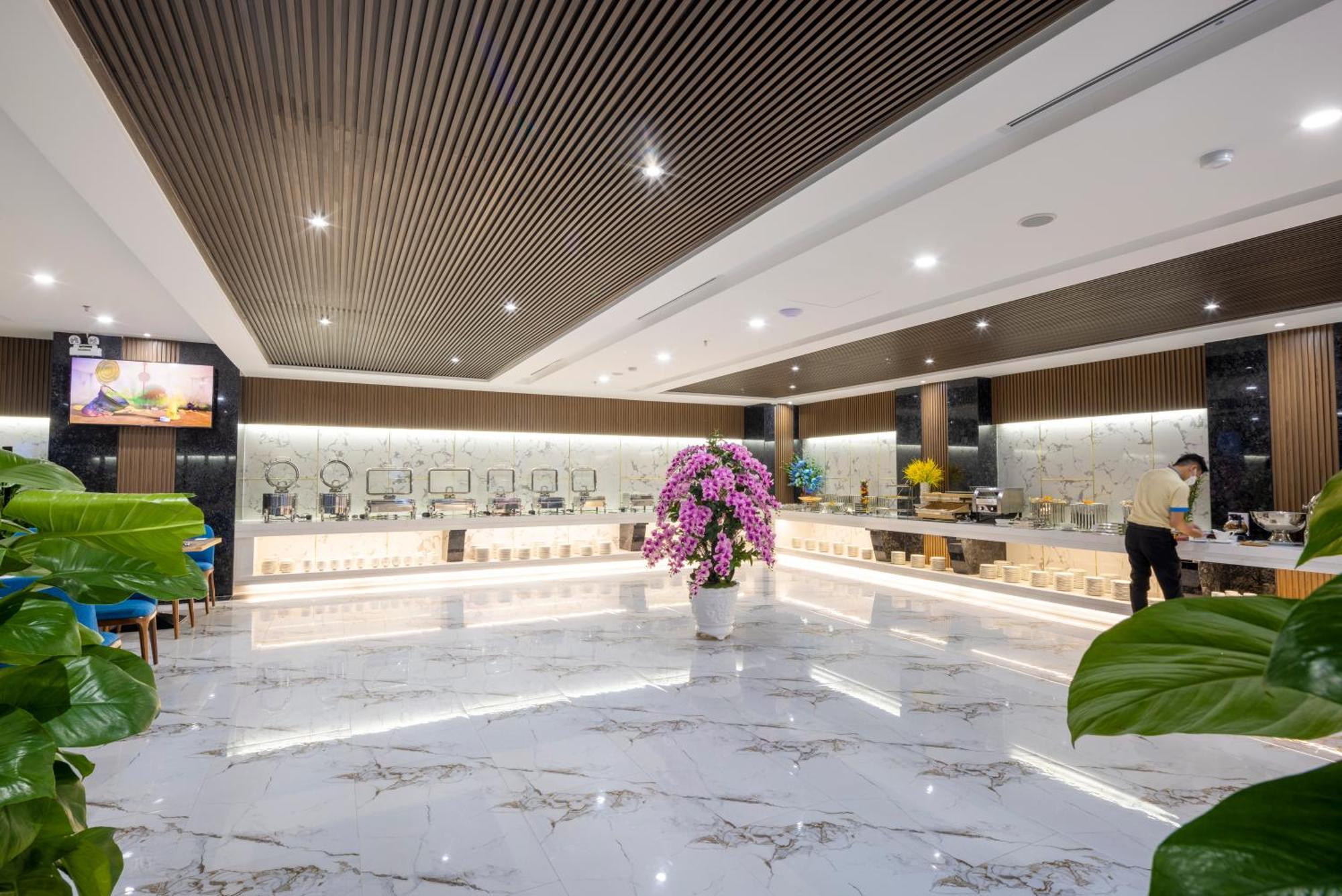 Miracle Luxury Nha Trang Hotel Ngoại thất bức ảnh